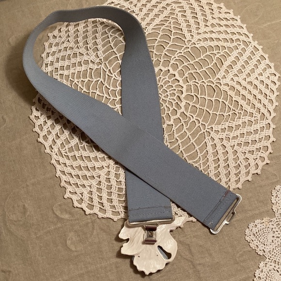 Vintage 80s Stretch Belt With Flower Buckle - Picture 5 of 13